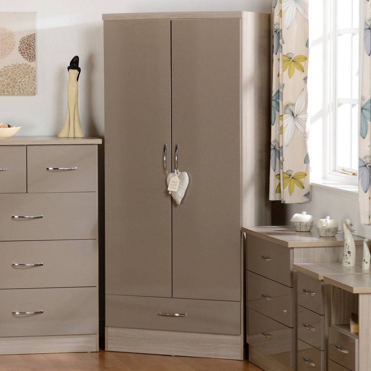 Nevada 2 Door 1 Drawer Wardrobe - Oyster Gloss/Light Oak Effect Veneer