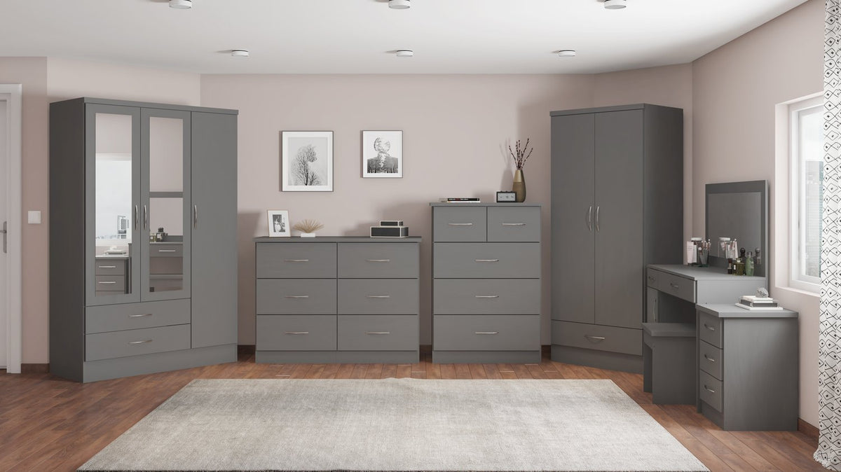 Nevada 3 Door 2 Drawer Mirrored Wardrobe - 3D Effect Grey