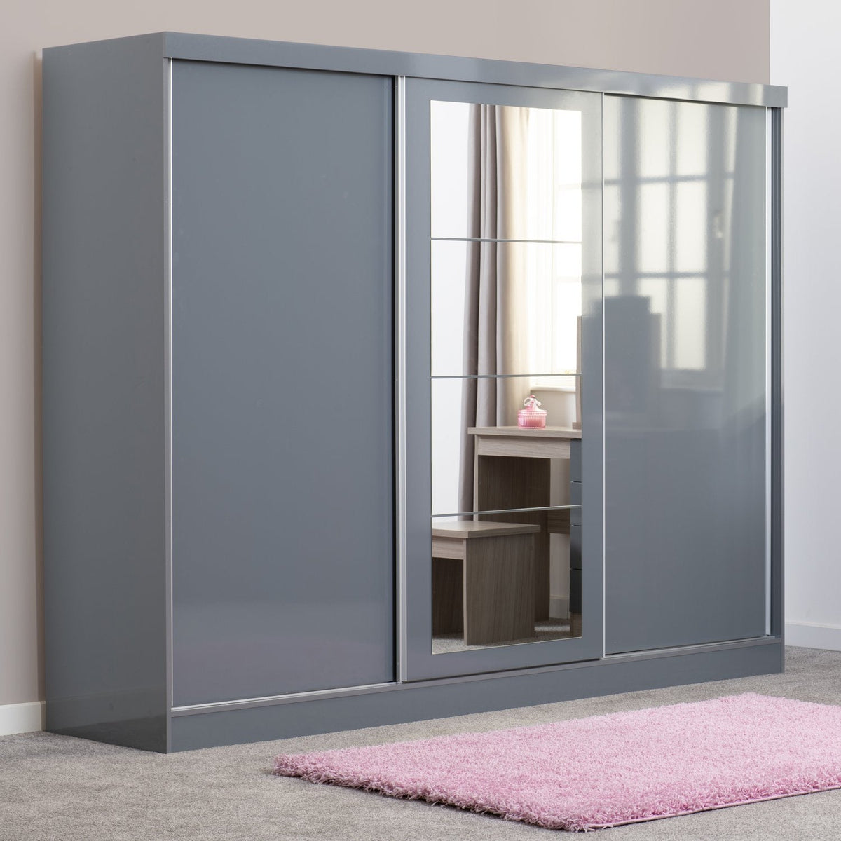 Nevada 3 Door Sliding Wardrobe - Grey Gloss