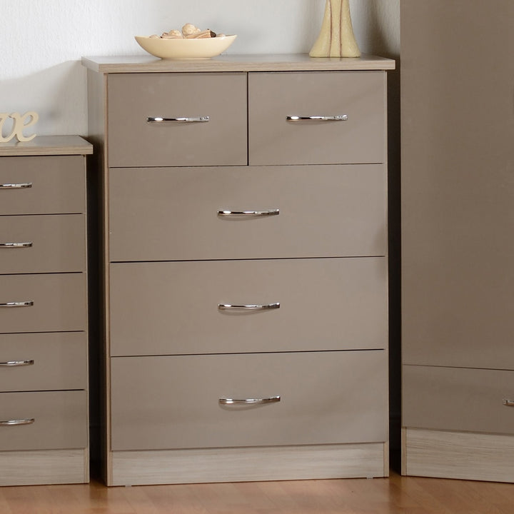 Nevada 3+2 Drawer Chest - Oyster Gloss/Light Oak Effect Veneer